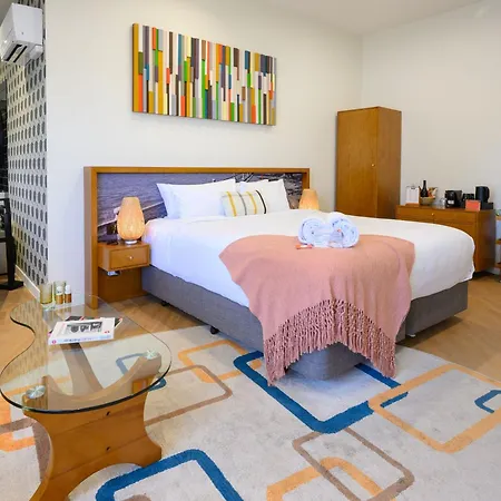 Ohtel Auckland Hotel